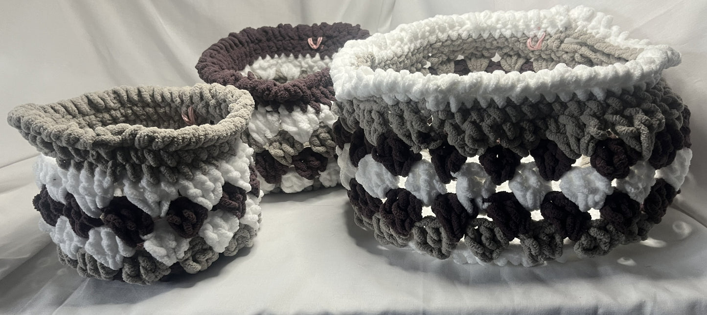 Nesting Set of Baskets, set of 3